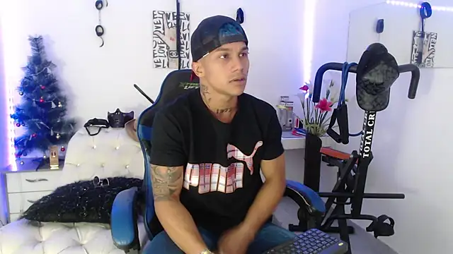 Leonard Price online show from February 10, 3:53 pm