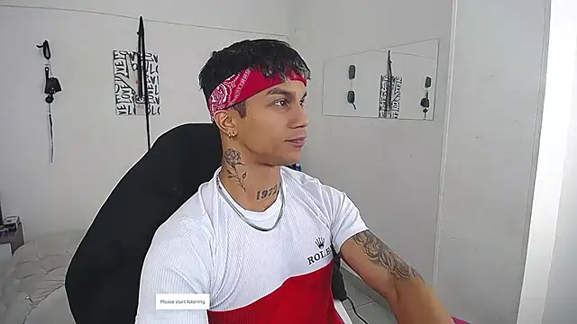 Leonard Price online show from February 19, 7:43 pm