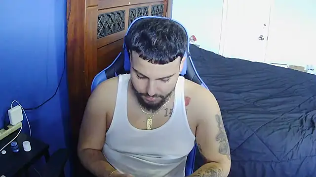 MasterKvn online show from February 10, 9:47 pm