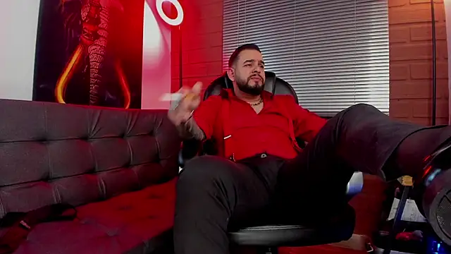 Ethan Castellano online show from January 16, 11:37 pm