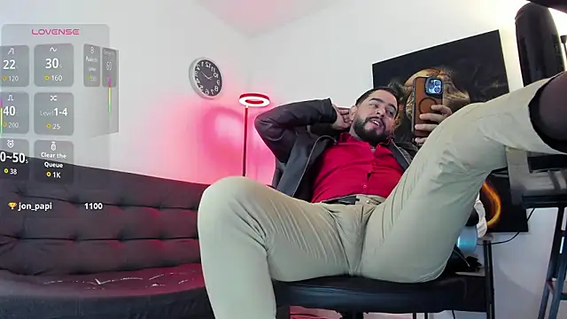 Ethan Castellano online show from February 24, 10:21 pm