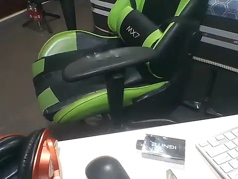 SOLESFETISHBR online show from October 2, 1:31 am