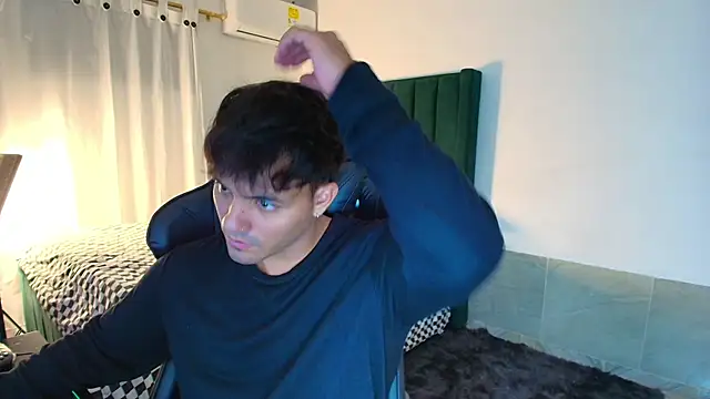 man dur07 online show from December 15, 12:07 am