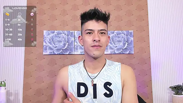 Ryan Clark  online show from December 2, 7:47 pm