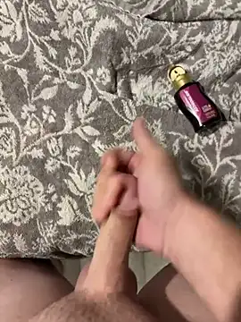 maddenikkis online show from December 31, 1:30 pm