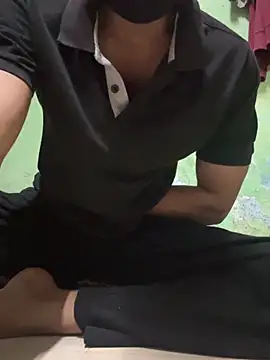 Snapshot of Privateseducer chatting on October 9, 1:38 pm Privateseducer online show from October 9, 1:38 pm