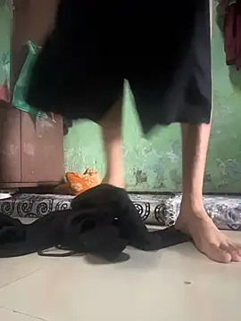 Snapshot of Privateseducer chatting on October 26, 8:05 am Privateseducer online show from October 26, 8:05 am