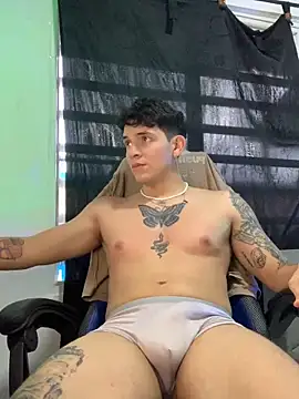 Aangelhot online show from February 9, 10:32 pm