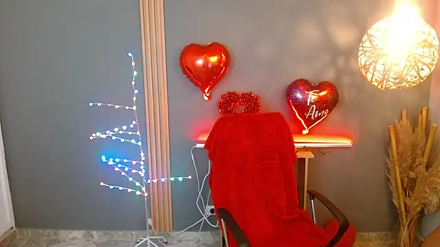 Reiko 85  online show from February 16, 2:15 pm