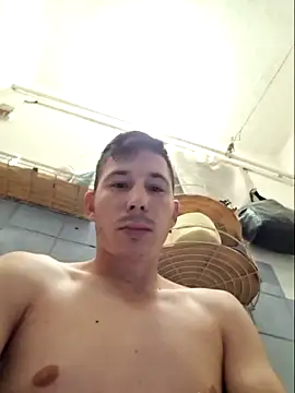 Kriszo99A online show from October 14, 7:43 pm