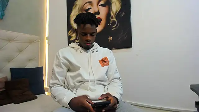 royce ebony online show from December 3, 3:12 am