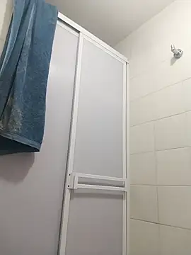 M4rlo online show from December 2, 4:59 am