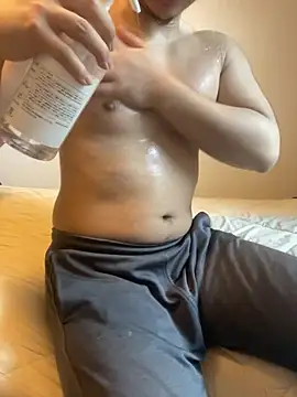 YU-KI00 online show from February 21, 5:19 am