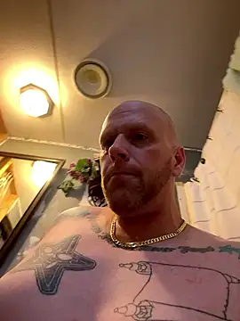 Daddyking6989 online show from January 14, 8:34 pm