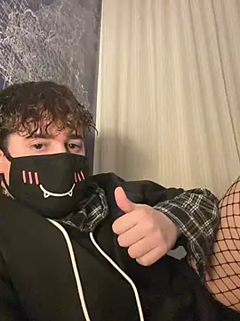 Your femboy24 online show from May 10, 12:56 am