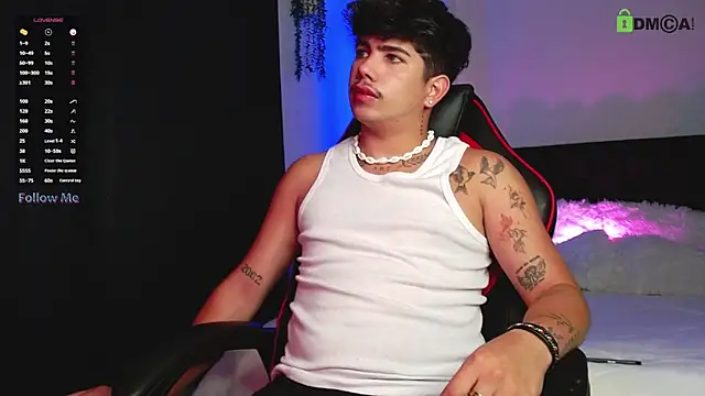 LyleBennett  online show from September 19, 12:16 pm