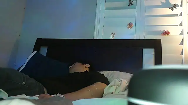 cloudyspun online show from November 26, 12:19 pm