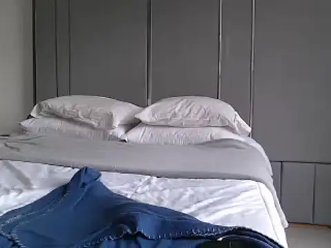 Snapshot of FaustoCock chatting on December 7, 8:49 pm FaustoCock online show from December 7, 8:49 pm