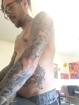 mileflav0r online show from December 3, 10:43 am