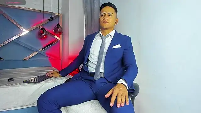 Lucii fer  online show from March 6, 11:51 am