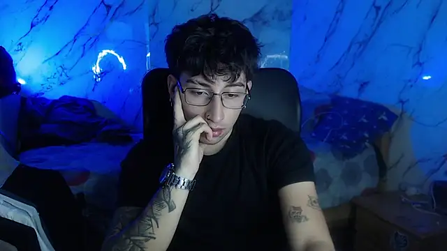 Dereck Dickson online show from February 2, 10:51 pm