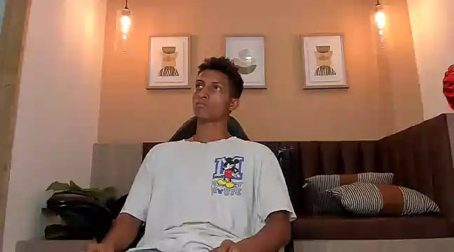 wolf james123 online show from February 15, 6:12 pm