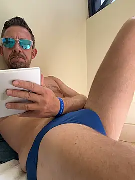 Alex cut online show from June 3, 8:49 am