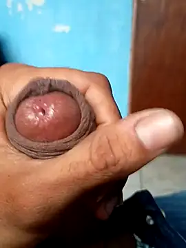 Snapshot of Cezinhamor chatting on September 25, 8:08 pm Cezinhamor online show from September 25, 8:08 pm