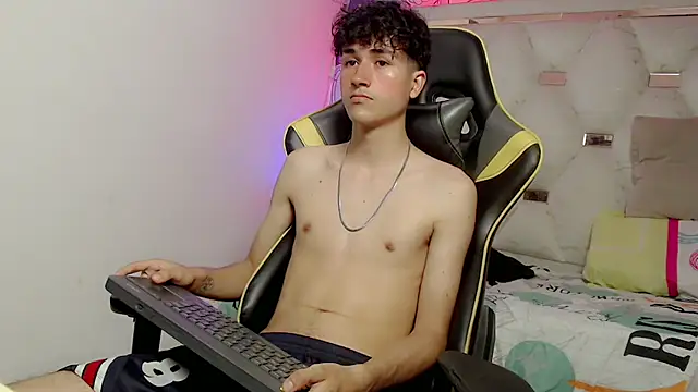 johnny cagee online show from November 14, 9:55 am