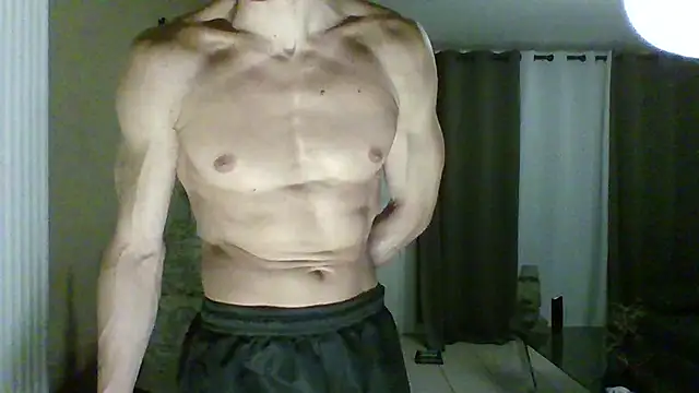 Snapshot of ApollonFit_x69 chatting on March 17, 8:09 pm ApollonFit x69 online show from March 17, 8:09 pm