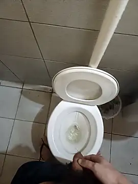 pedronovinho123 online show from November 28, 9:22 am