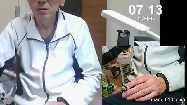 mama010-chan online show from November 1, 10:14 pm