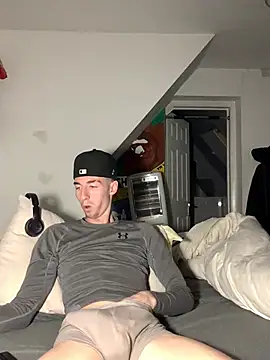 MikesWood21 online show from January 22, 2:26 am