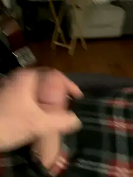 willcumforu online show from December 1, 3:09 am