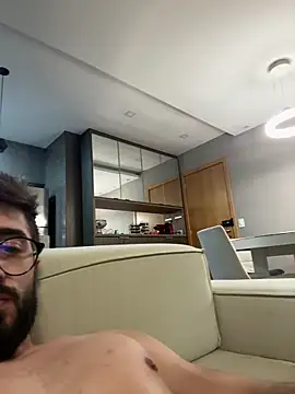 Snapshot of gabrielc27 chatting on October 15, 11:45 pm gabrielc27 online show from October 15, 11:45 pm