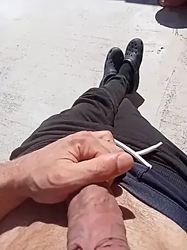 MrTamburine22 online show from April 4, 12:57 pm