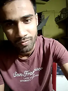 Snapshot of Skinny_Bigass_23 chatting on March 9, 6:21 pm Skinny Bigass 23 online show from March 9, 6:21 pm