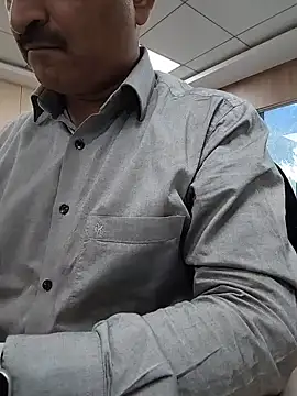 samee00721 online show from January 12, 9:13 am