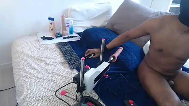 fiitboycam online show from March 6, 9:06 am