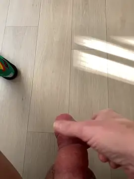 knudelboy2 online show from December 28, 11:19 am