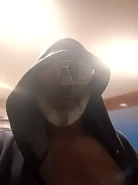 sinnernoir online show from January 10, 10:58 pm