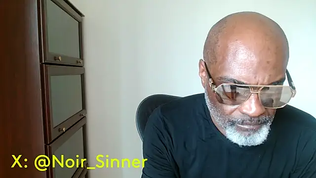 sinnernoir online show from April 15, 7:47 pm