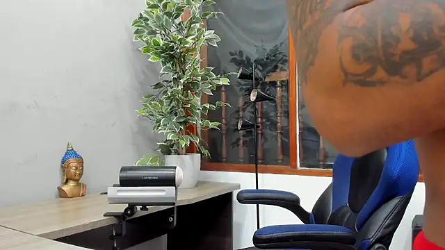 Robin Rief online show from January 14, 3:53 am