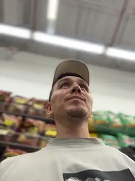 adam-rivera online show from April 2, 12:41 am