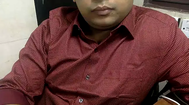 simpleguy1011 online show from December 12, 12:55 pm