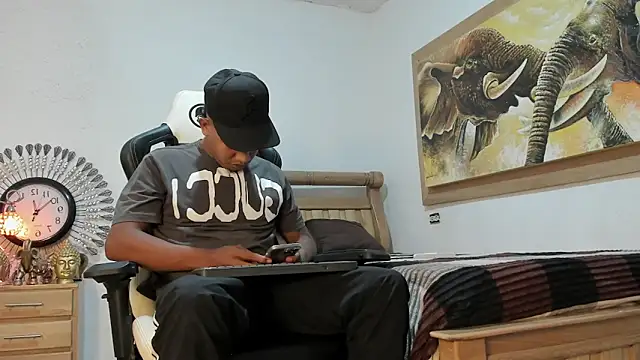 mr stiven  online show from March 20, 6:50 am