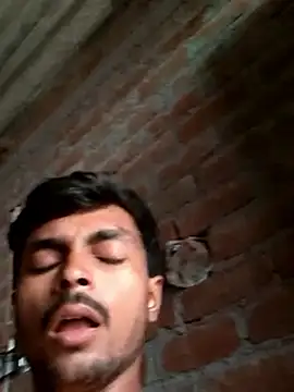 Suraj223kumar online show from September 30, 1:34 am