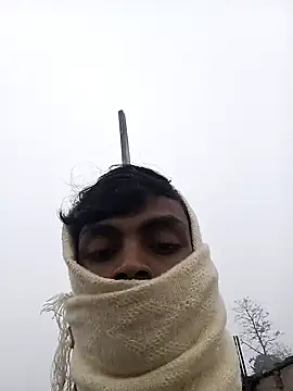 Suraj223kumar online show from January 16, 1:37 am