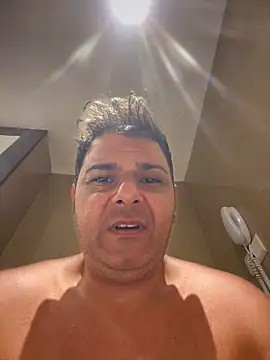 SecretlyDD online show from March 3, 2:55 am