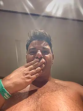 SecretlyDD online show from March 4, 3:37 pm